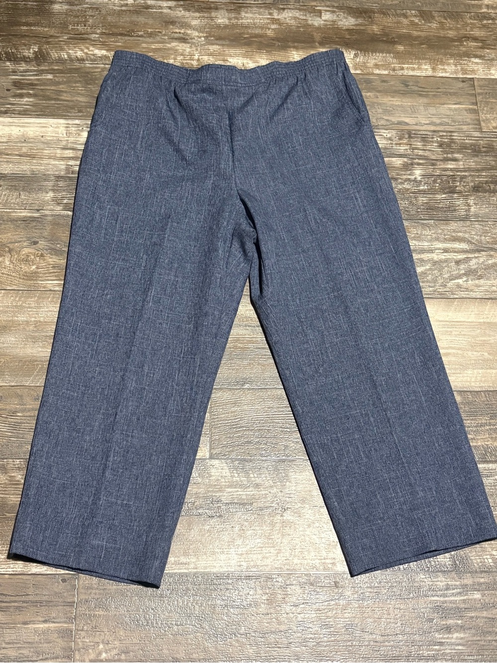 Alfred Dunner Dark Blue Cropped Straight-Leg Pants